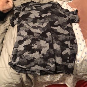 Lululemon shirt